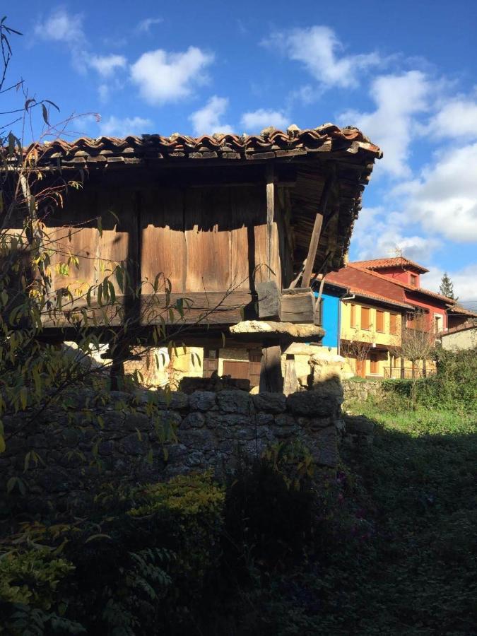 فيلا El Balcon Del Horreo Piloña المظهر الخارجي الصورة